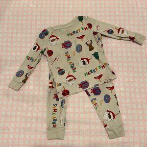 H&M Christmas Pajamas 🚭